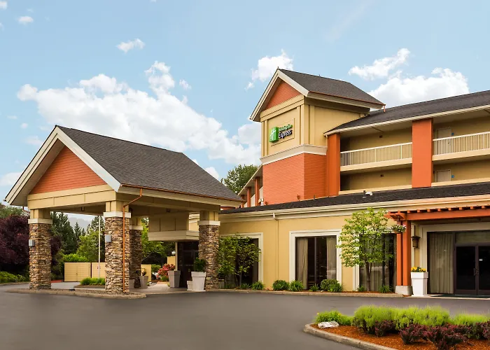 Holiday Inn Express Roseburg By Ihg