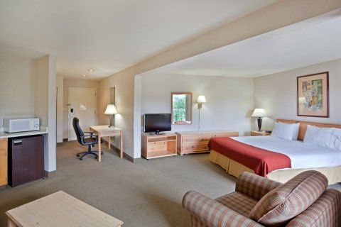 Express By Ihg Hotel